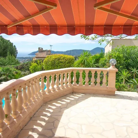 Villa Ma Rosa, 160m2, 4ch, Piscine Et Jardin Mandelieu