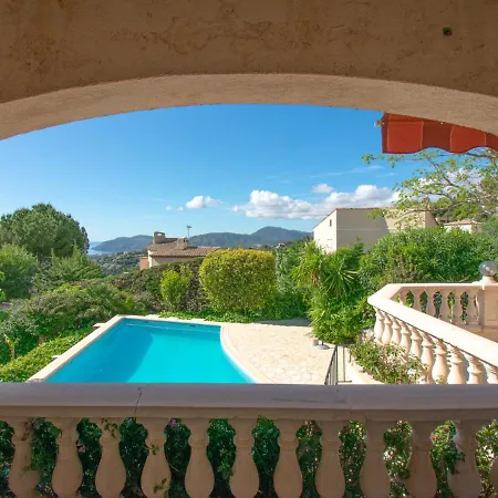 Villa Ma Rosa, 160m2, 4ch, Piscine Et Jardin Mandelieu