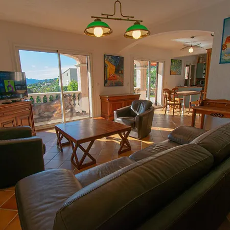 Ma Rosa, 160m2, 4ch, Piscine Et Jardin Villa *